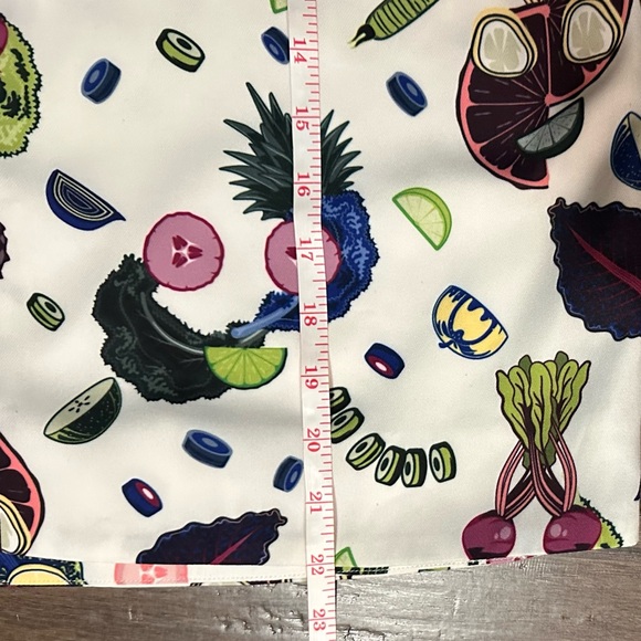 RARE FIND! Opening Ceremony Fruit Face Sleeveless Top in White. Size L - Picture 13 of 13